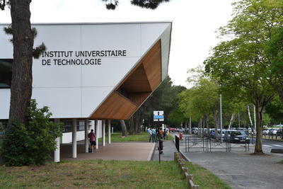  Les bâtiments angevins de l'IUT photographiés au printemps 2018 ©Université d’Angers / Flore Guiard